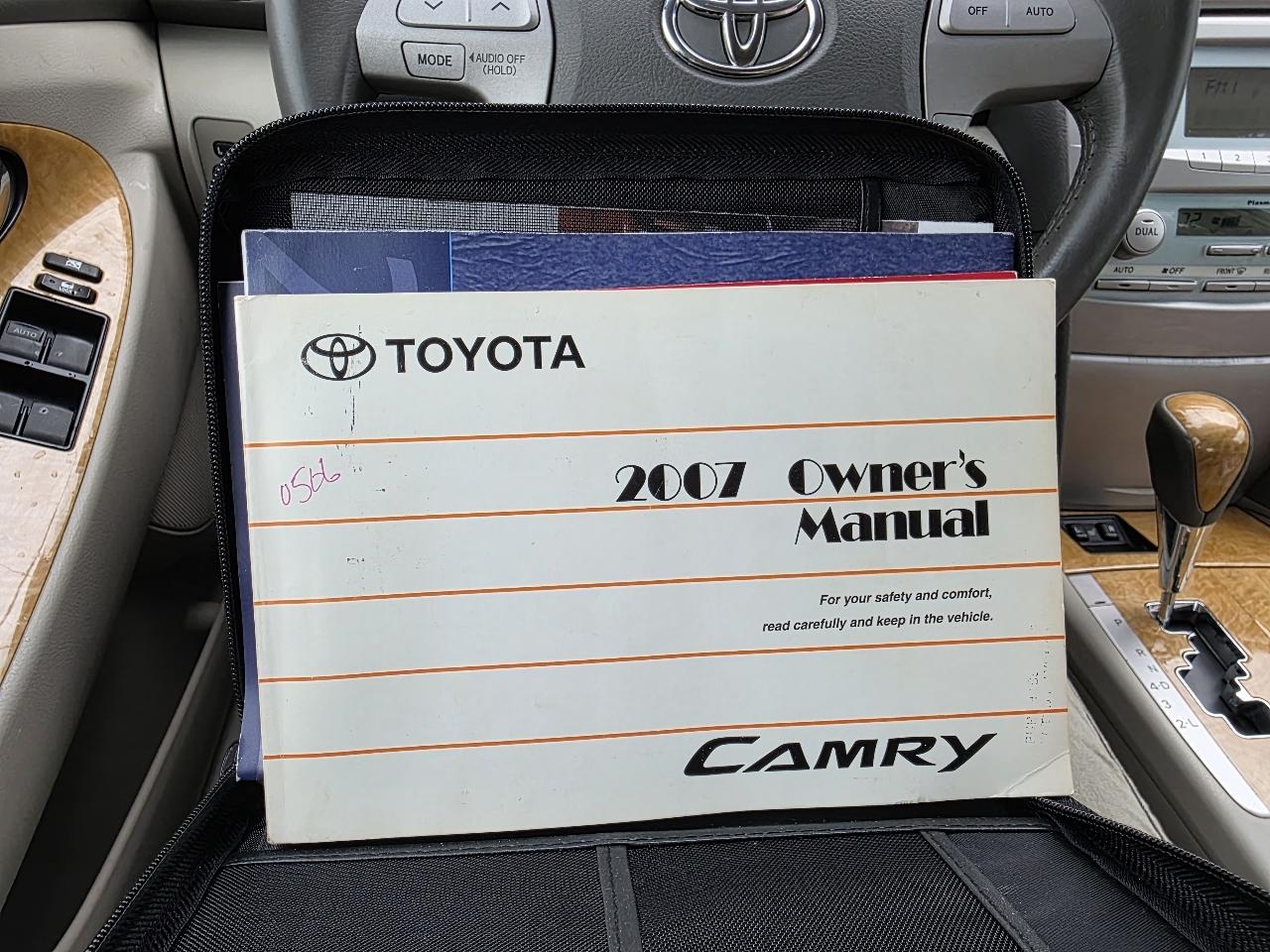 Toyota Camry XLE 4D Sedan 2007