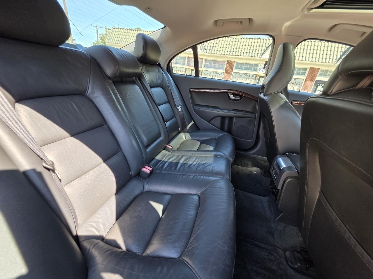Volvo S80 3.2 FWD 2012