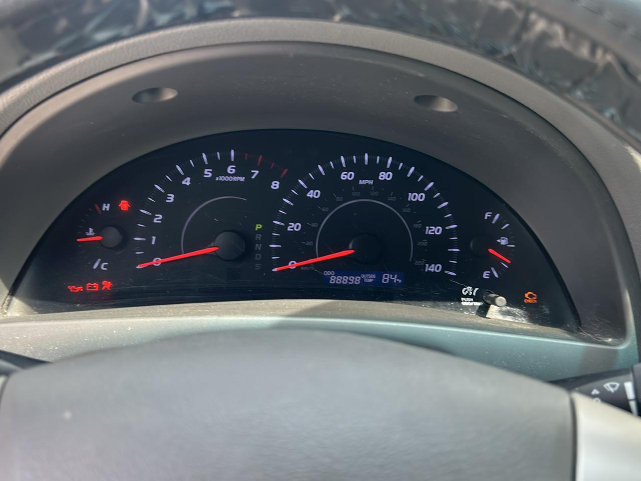 Toyota Camry Base 6-Spd AT 2011