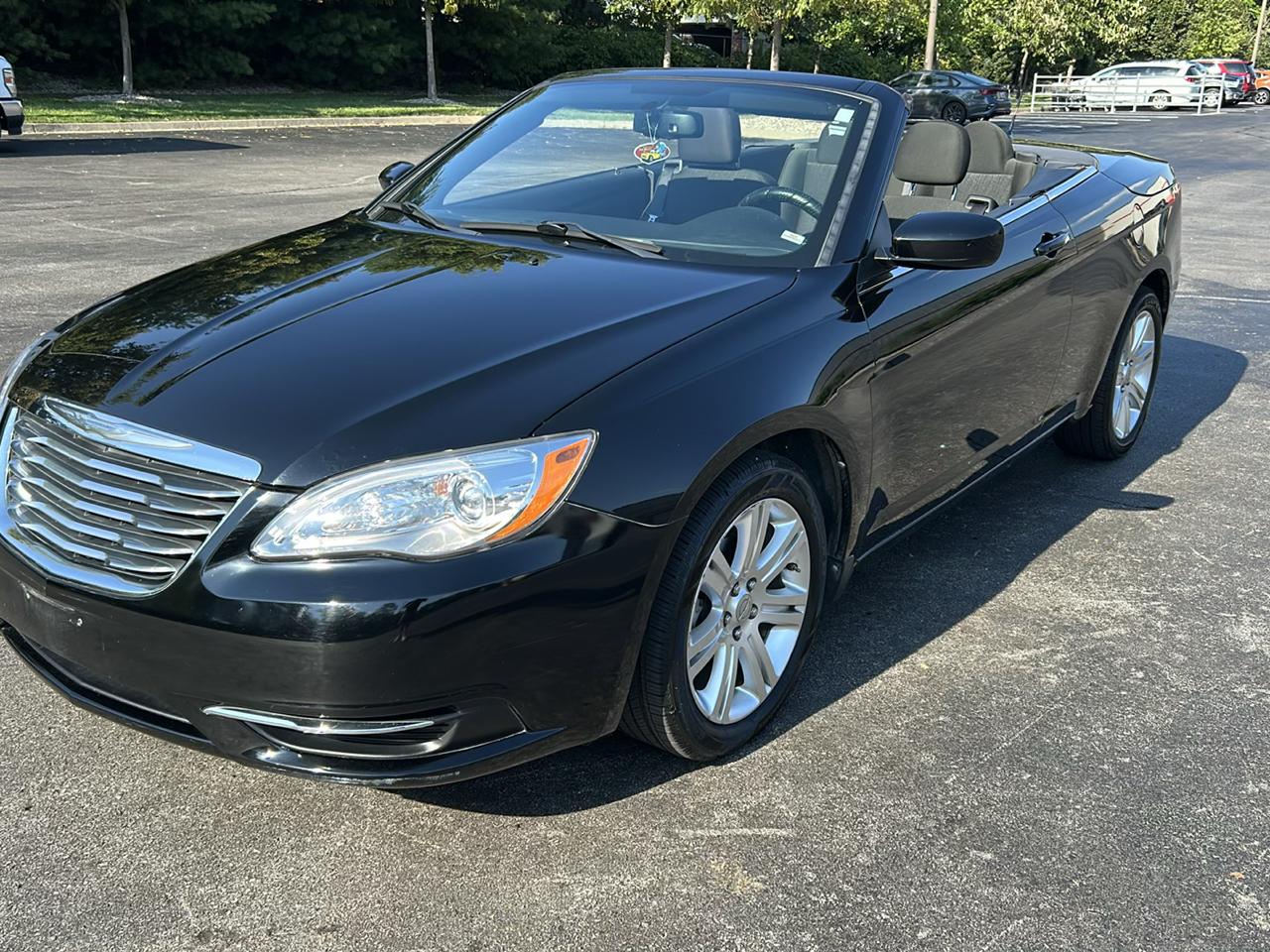 Chrysler 200 Touring Convertible 2012