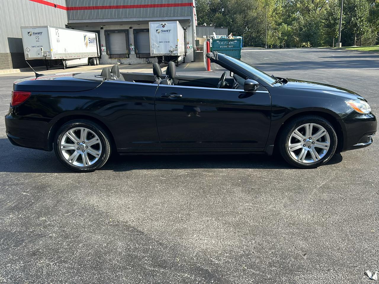 Chrysler 200 Touring Convertible 2012