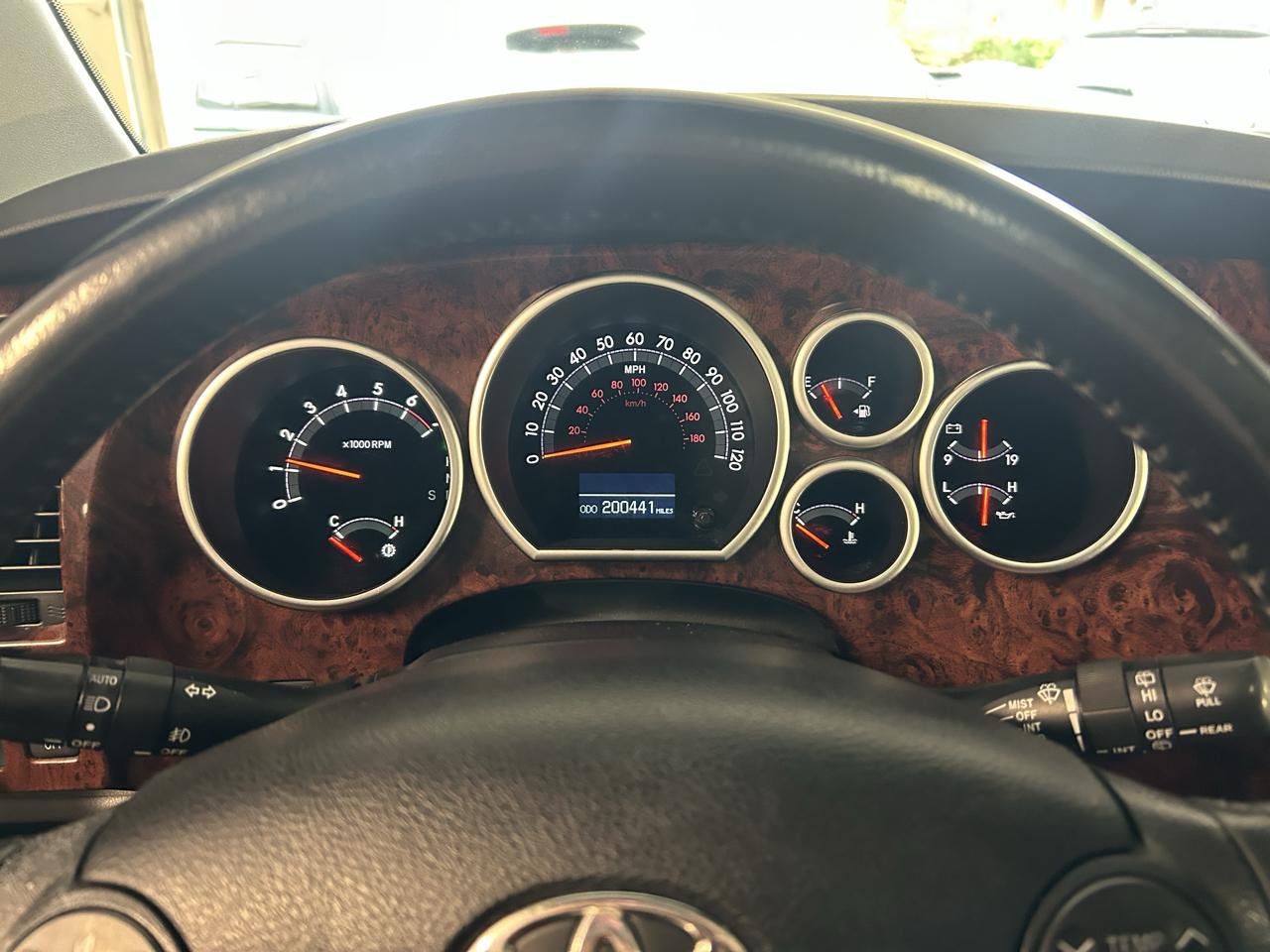 Toyota Sequoia Limited 4WD 2008