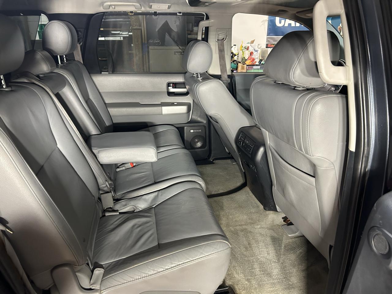 Toyota Sequoia Limited 4WD 2008