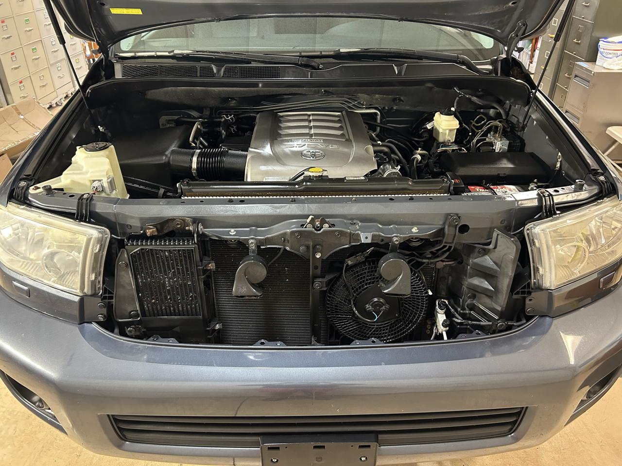 Toyota Sequoia Limited 4WD 2008