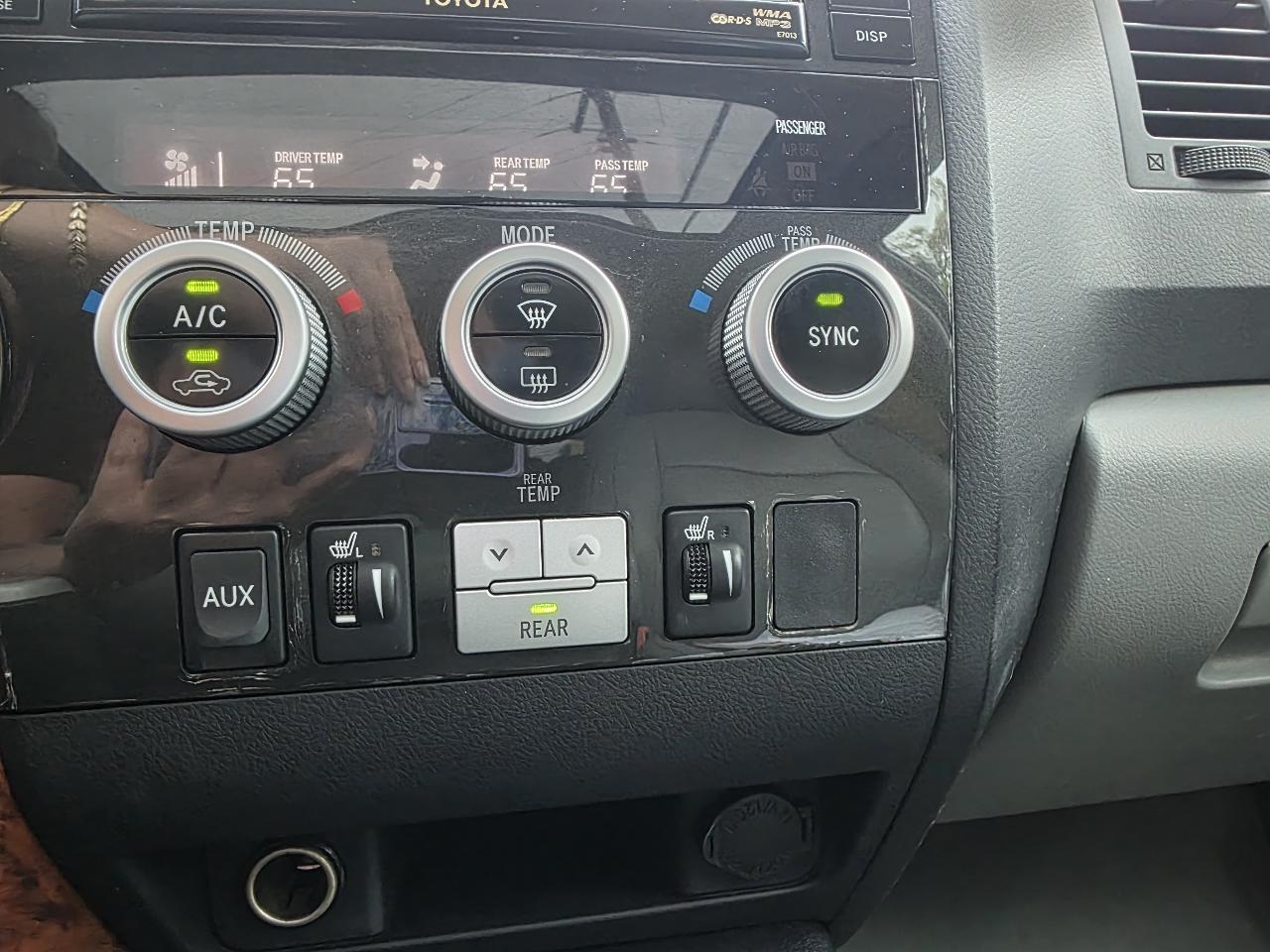 Toyota Sequoia Limited 4WD 2008