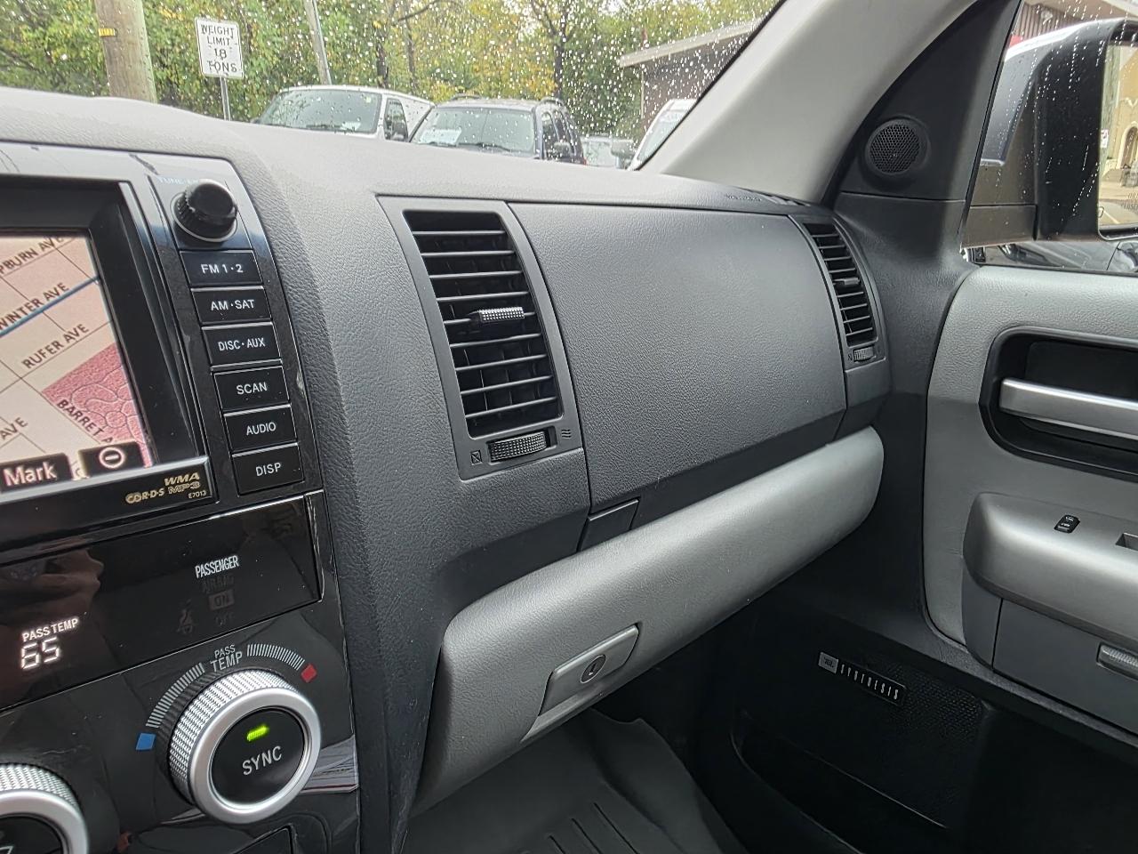 Toyota Sequoia Limited 4WD 2008