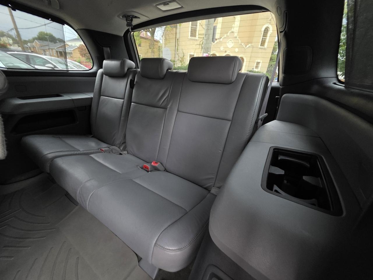 Toyota Sequoia Limited 4WD 2008