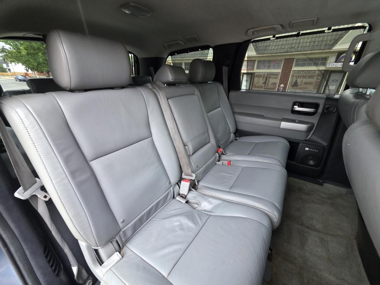 Toyota Sequoia Limited 4WD 2008