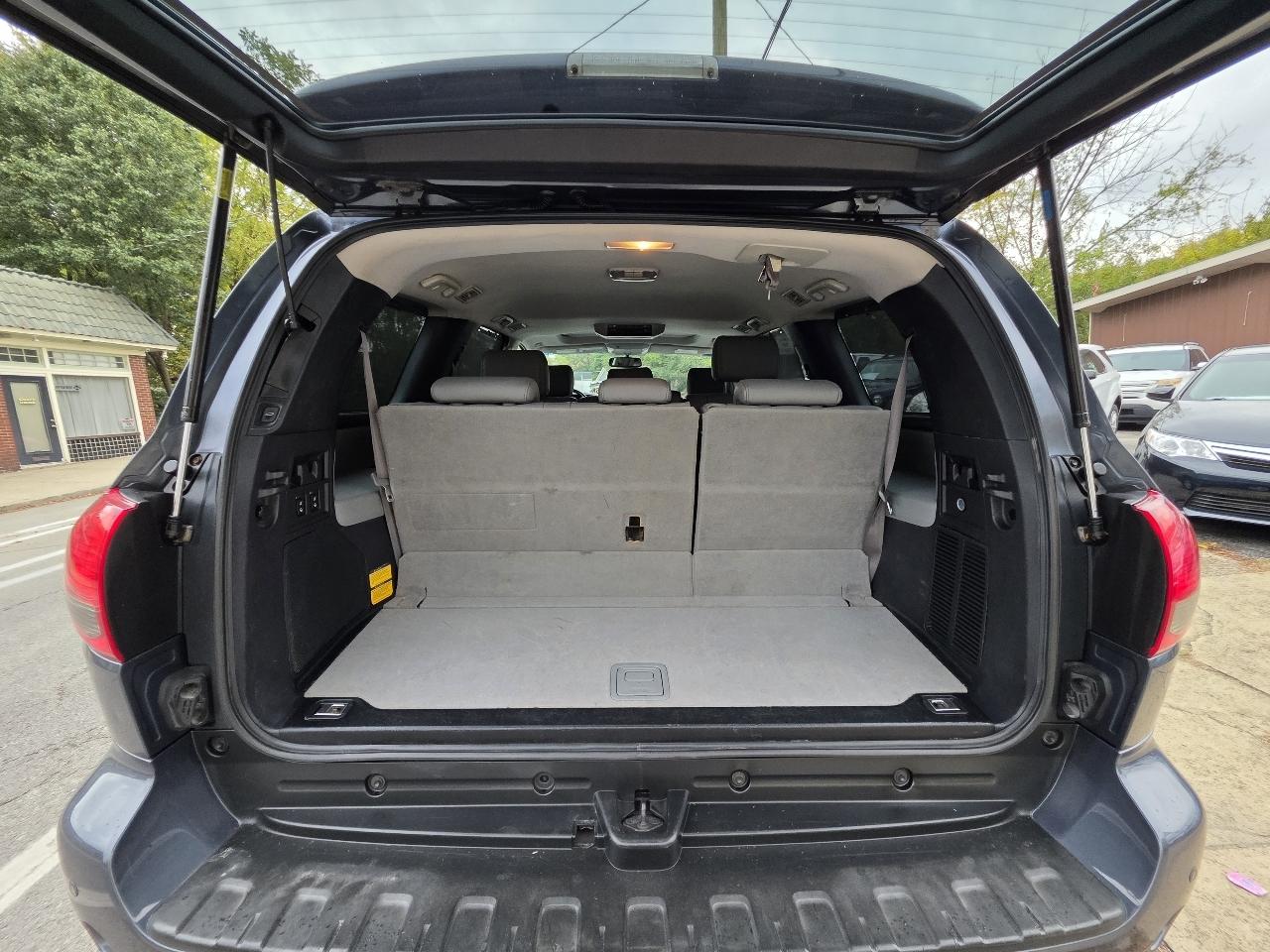 Toyota Sequoia Limited 4WD 2008