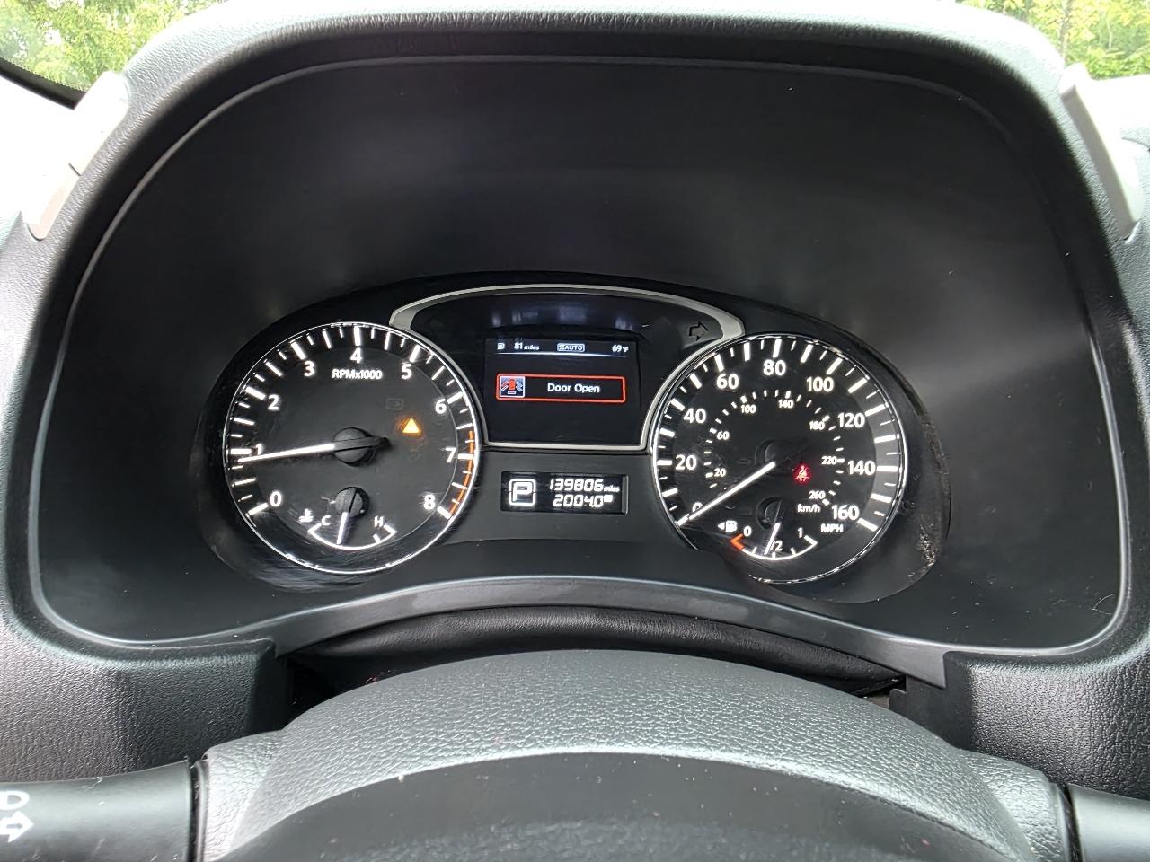 Nissan Pathfinder SL 4D SUV 4WD 2014