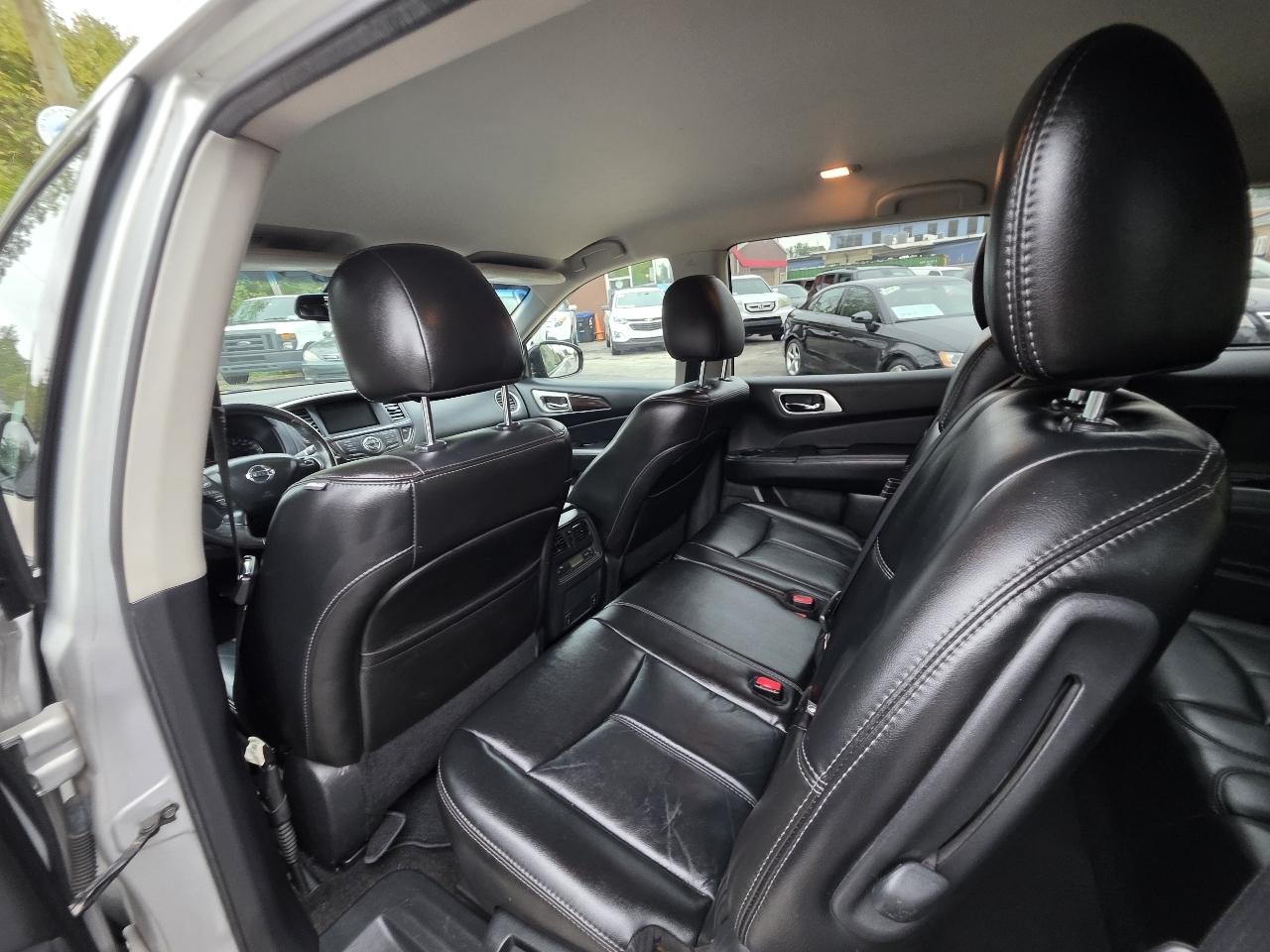 Nissan Pathfinder SL 4D SUV 4WD 2014