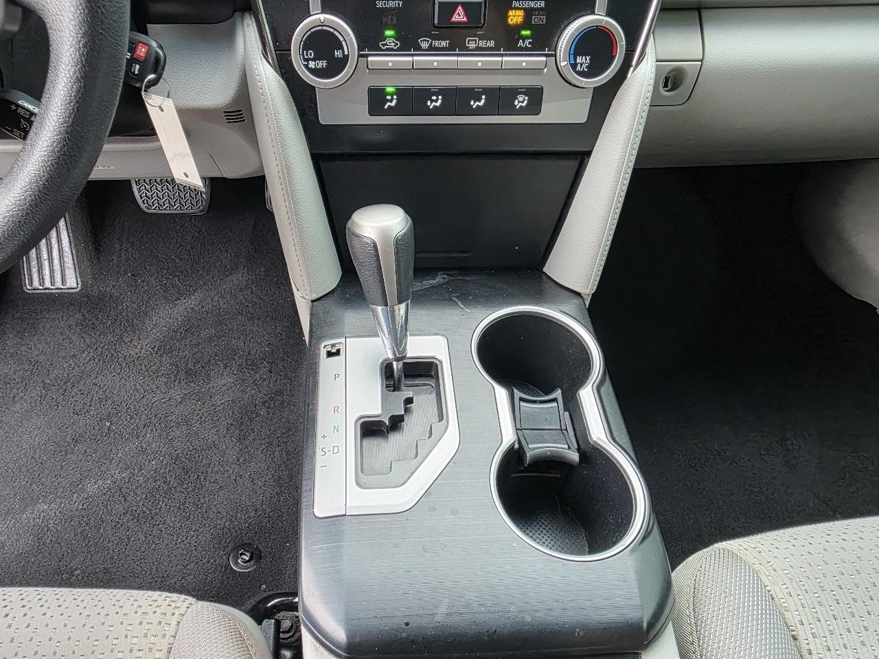 Toyota Camry LE 2012