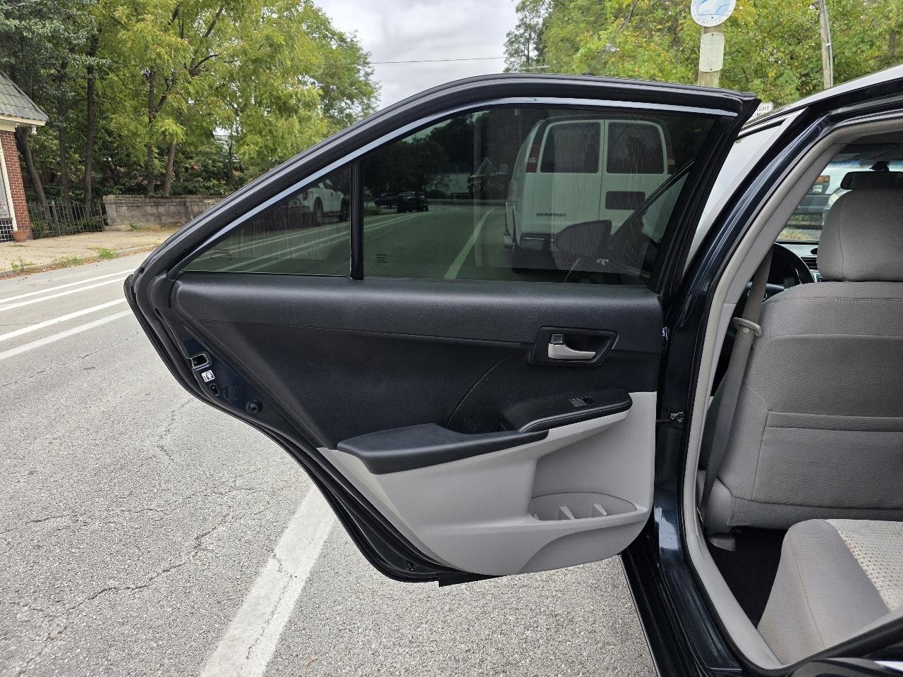 Toyota Camry LE 2012