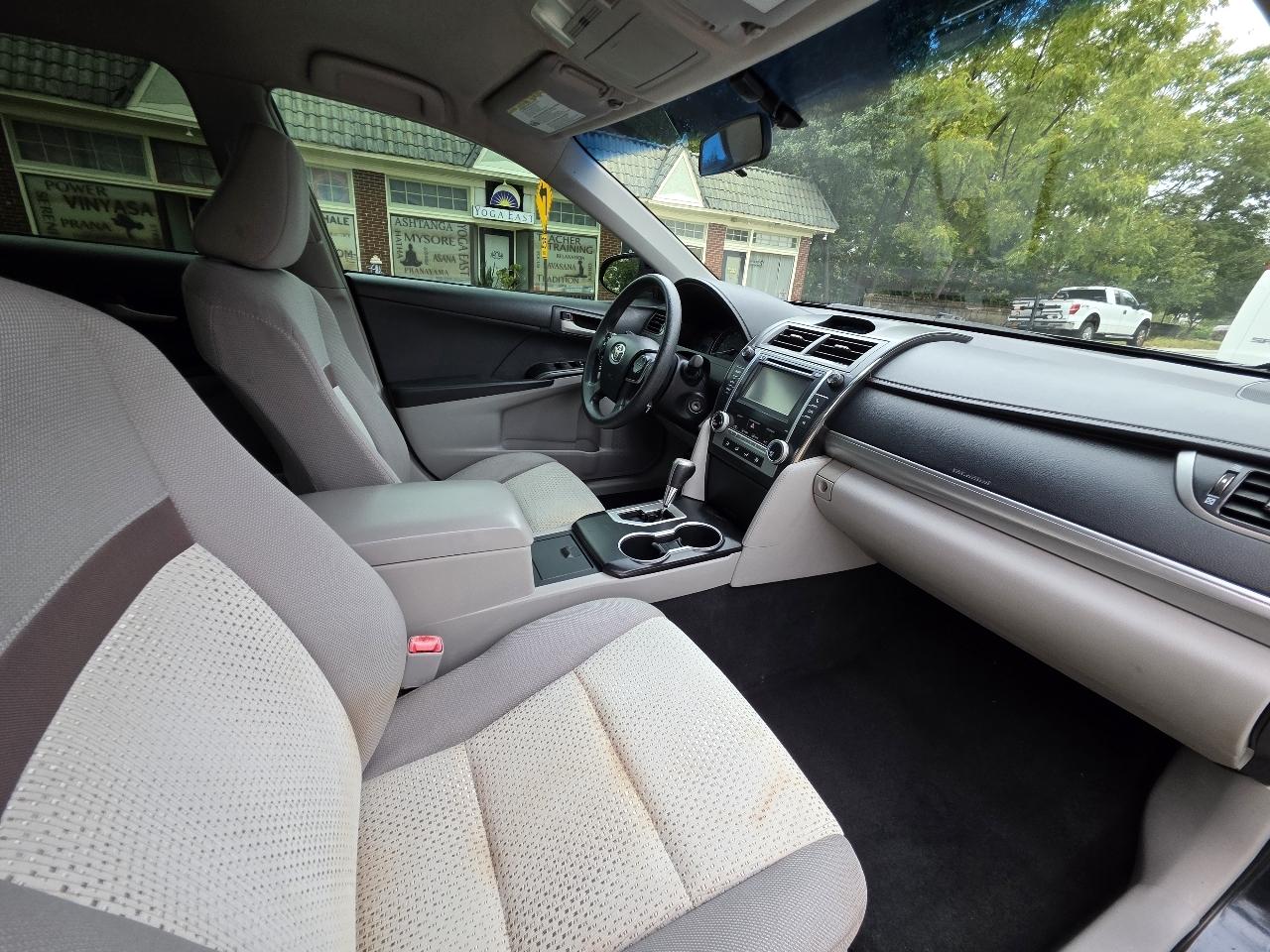 Toyota Camry LE 2012