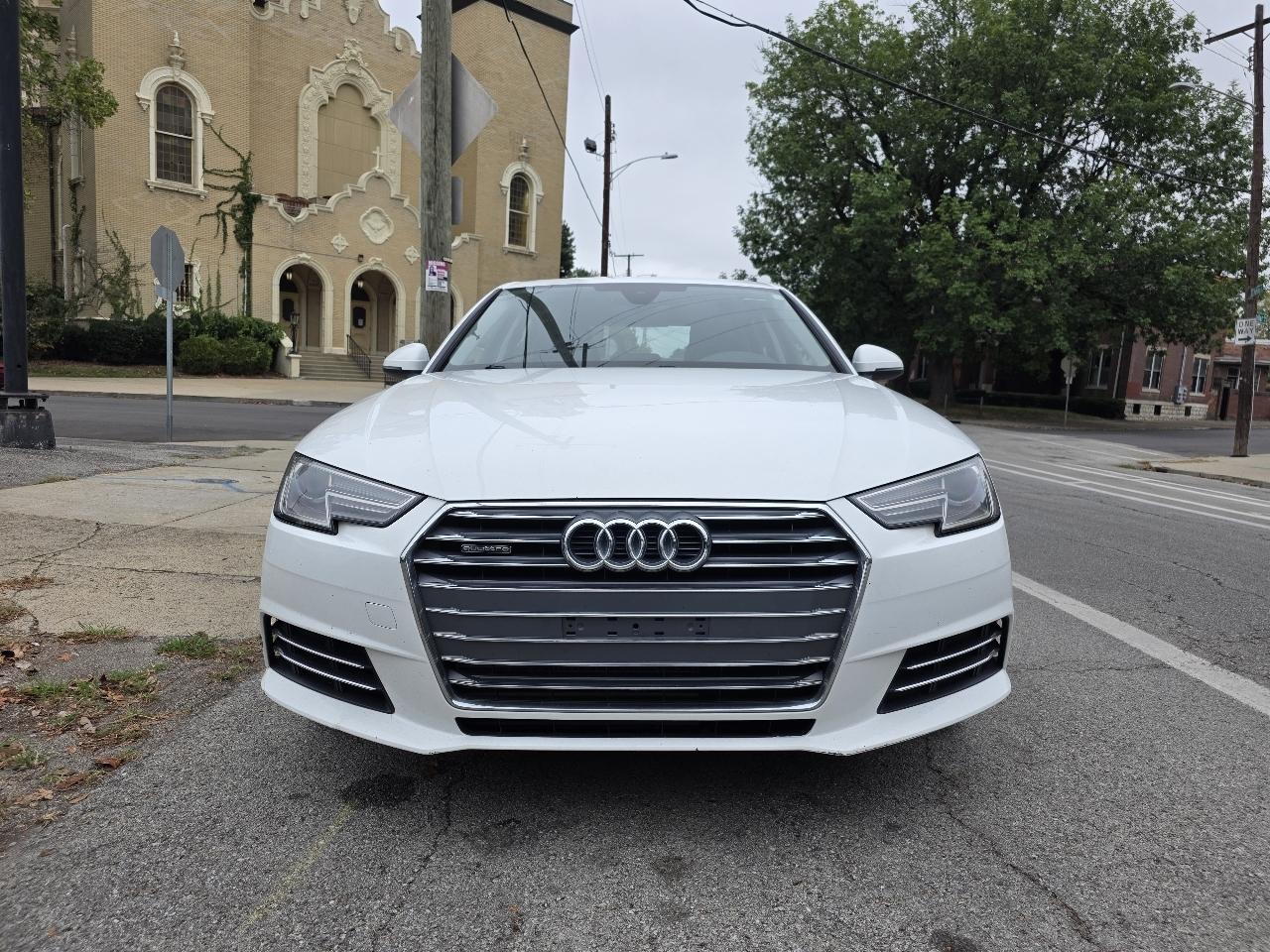 Audi A4 2.0T Premium quattro Sedan 2017