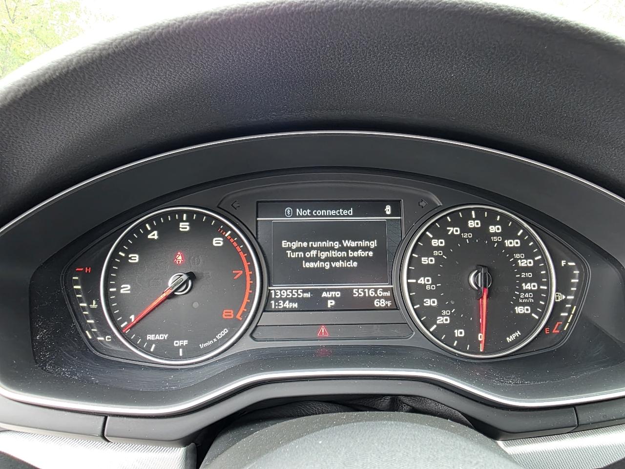 Audi A4 2.0T Premium quattro Sedan 2017