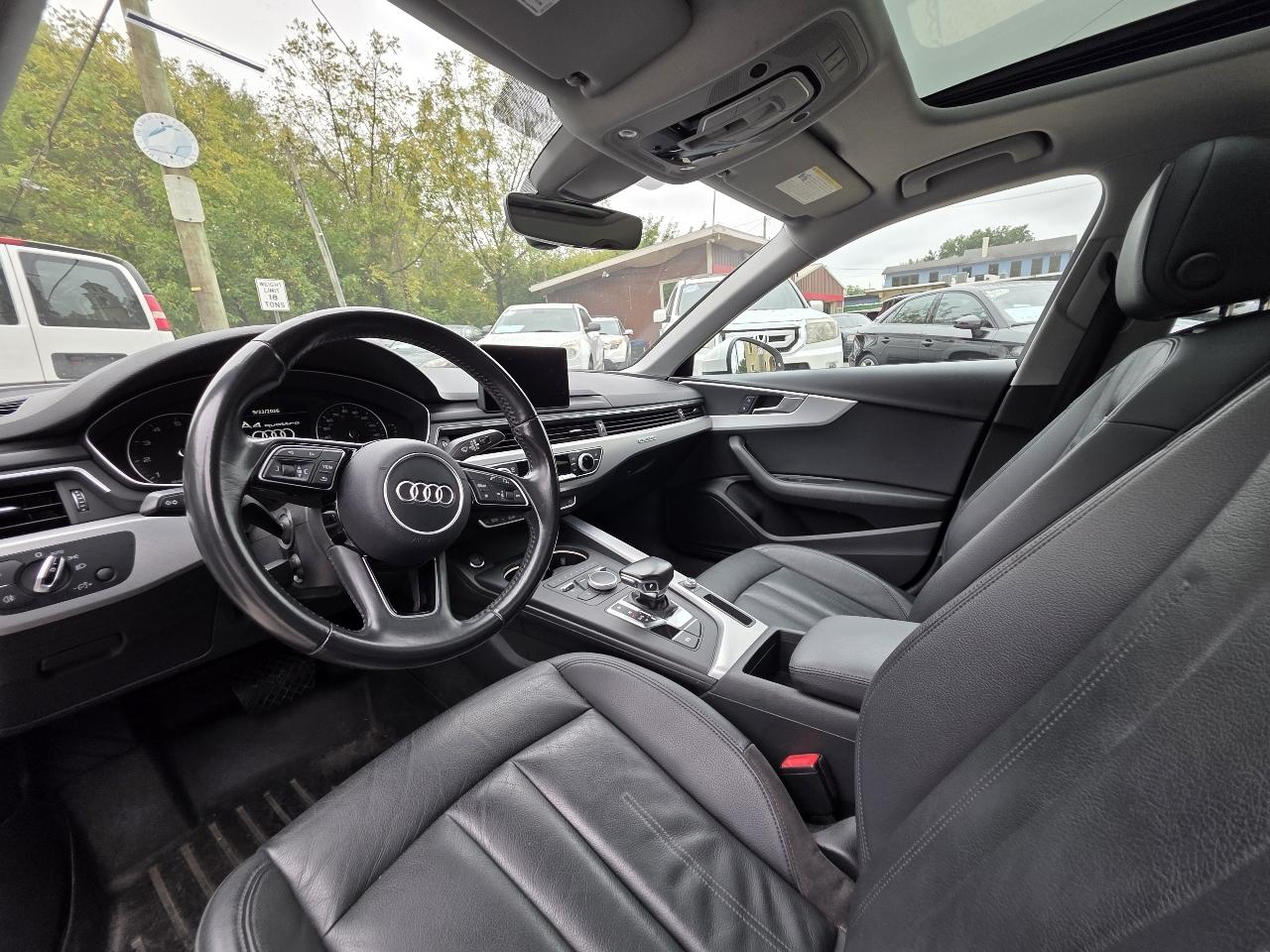 Audi A4 2.0T Premium quattro Sedan 2017
