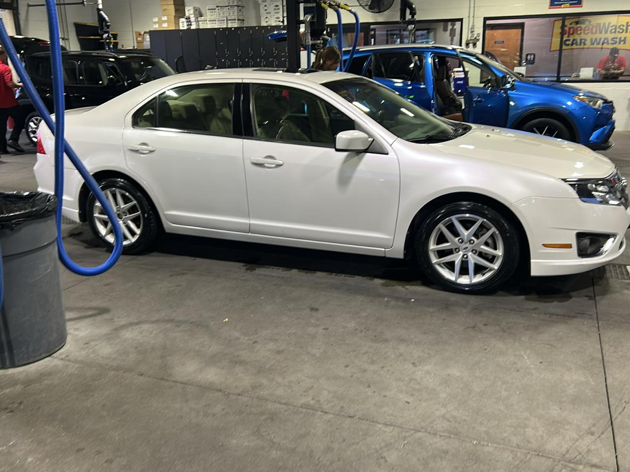 Ford Fusion SEL 2010