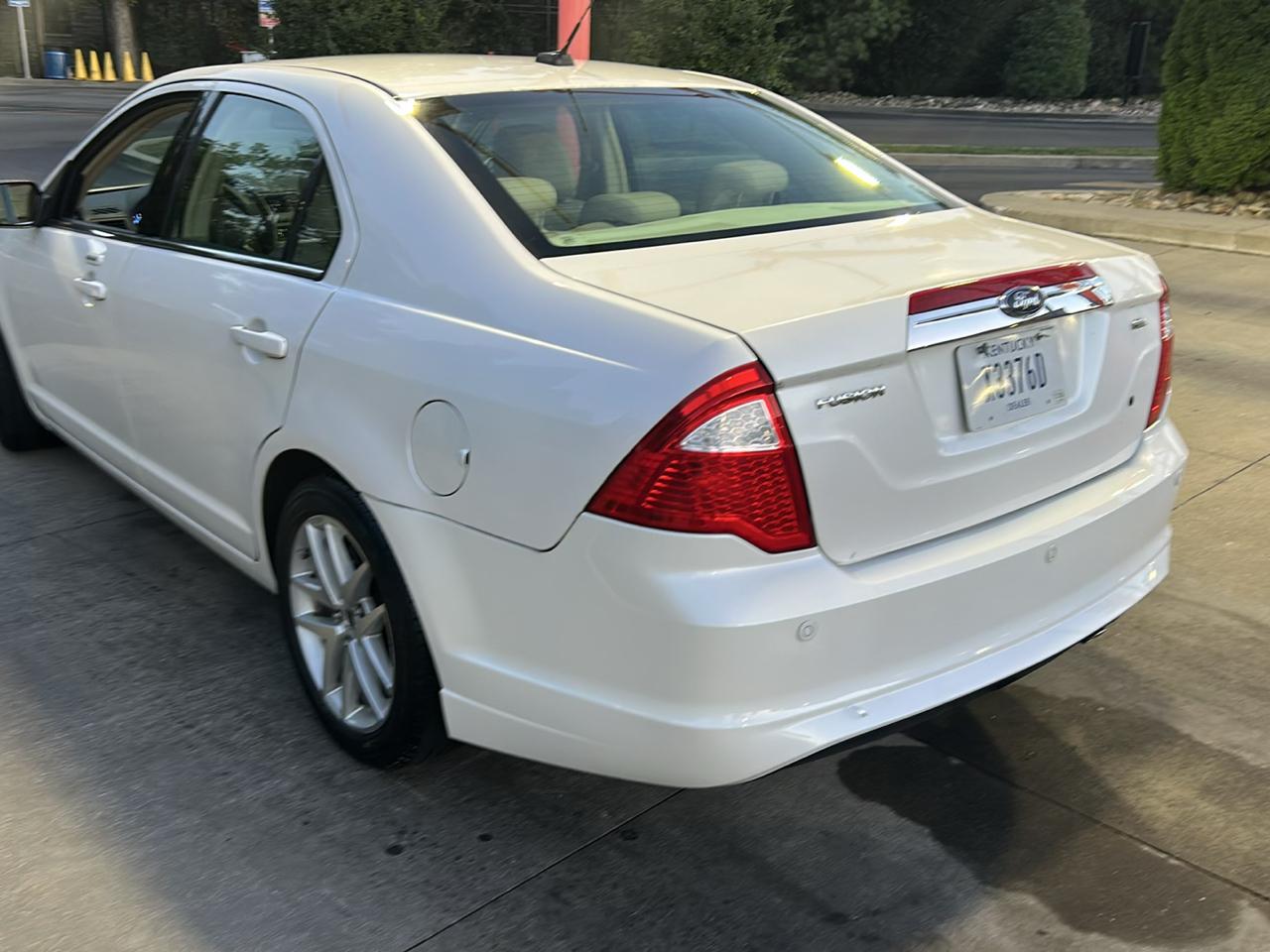 Ford Fusion SEL 2010