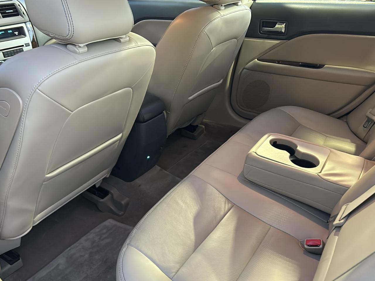 Ford Fusion SEL 2010