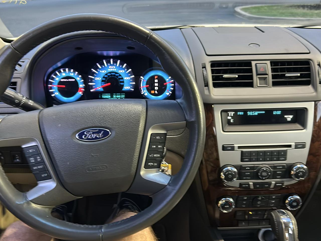Ford Fusion SEL 2010