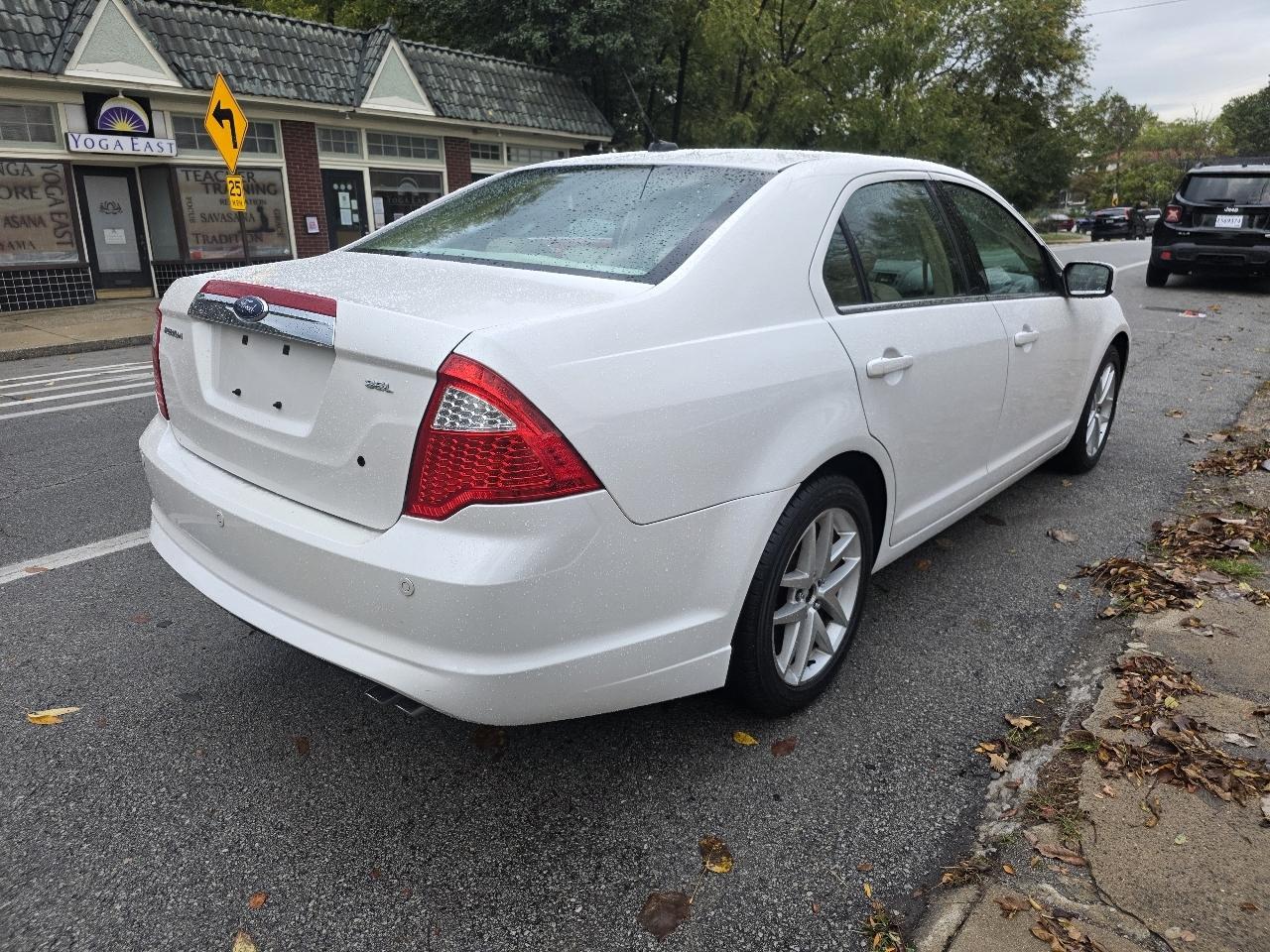 Ford Fusion SEL 2010