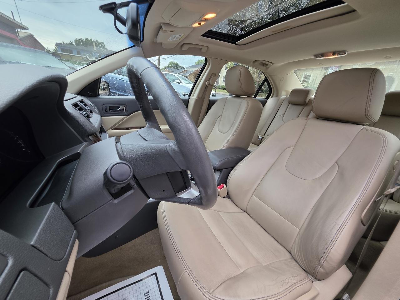 Ford Fusion SEL 2010