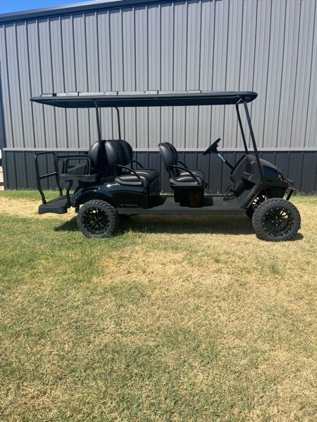 EZ-GO 6-Passenger  2026