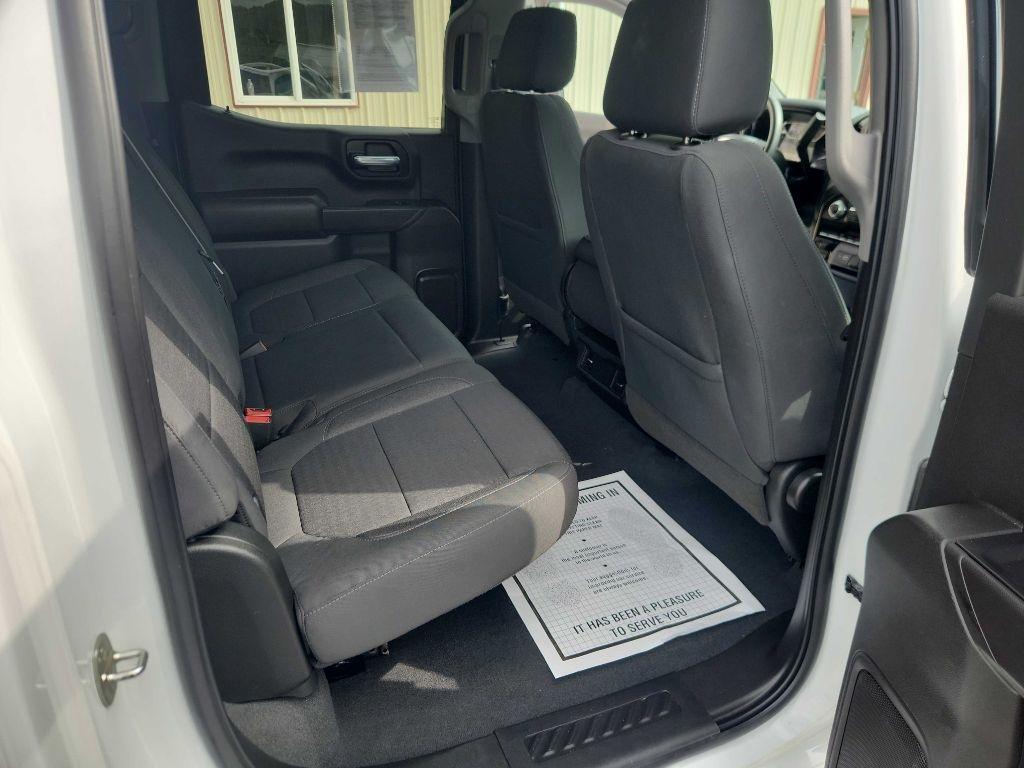 GMC Sierra 1500 Base Crew Cab Short Box 4WD 2021