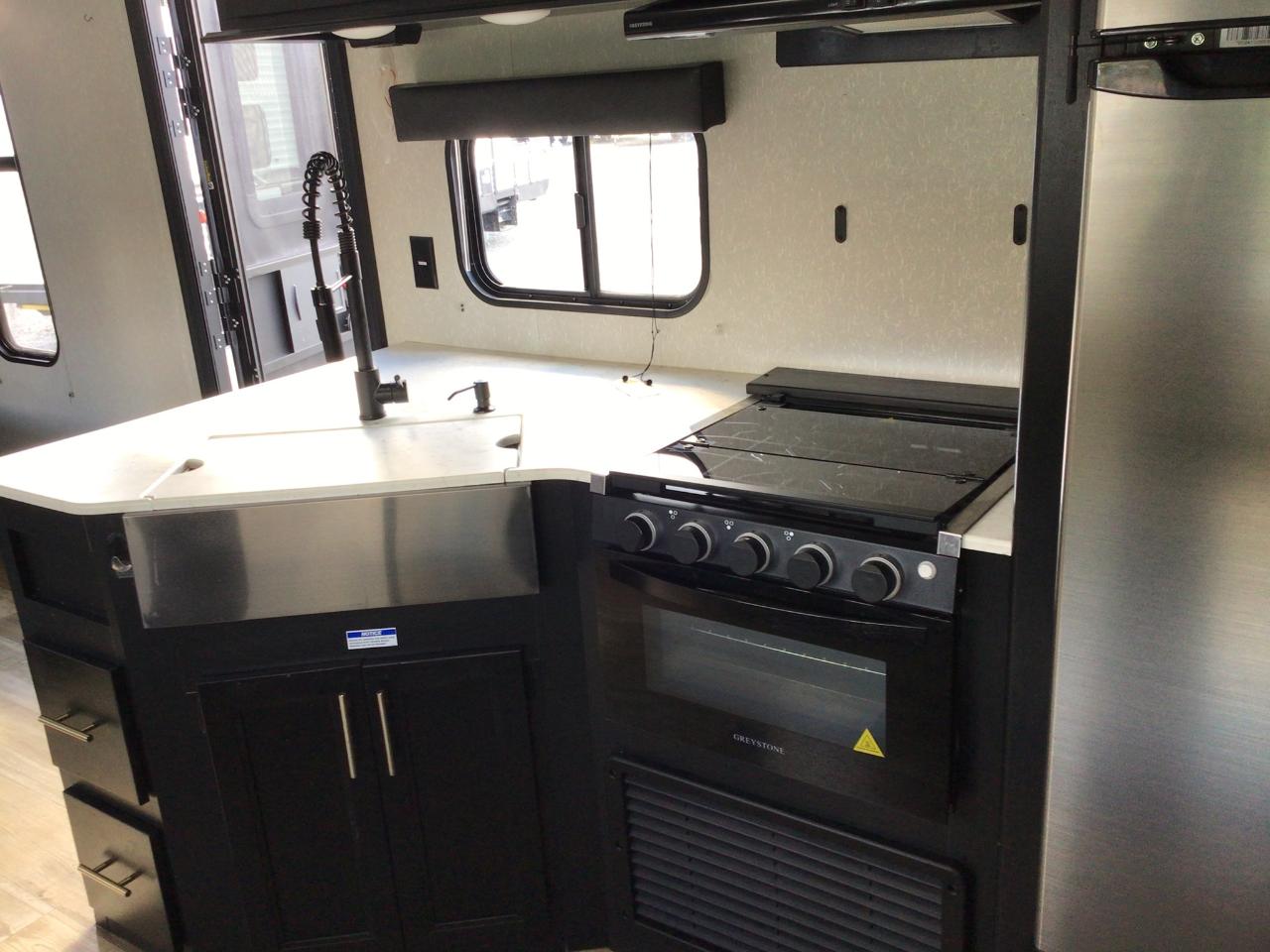 Forest River Cherokee  2022