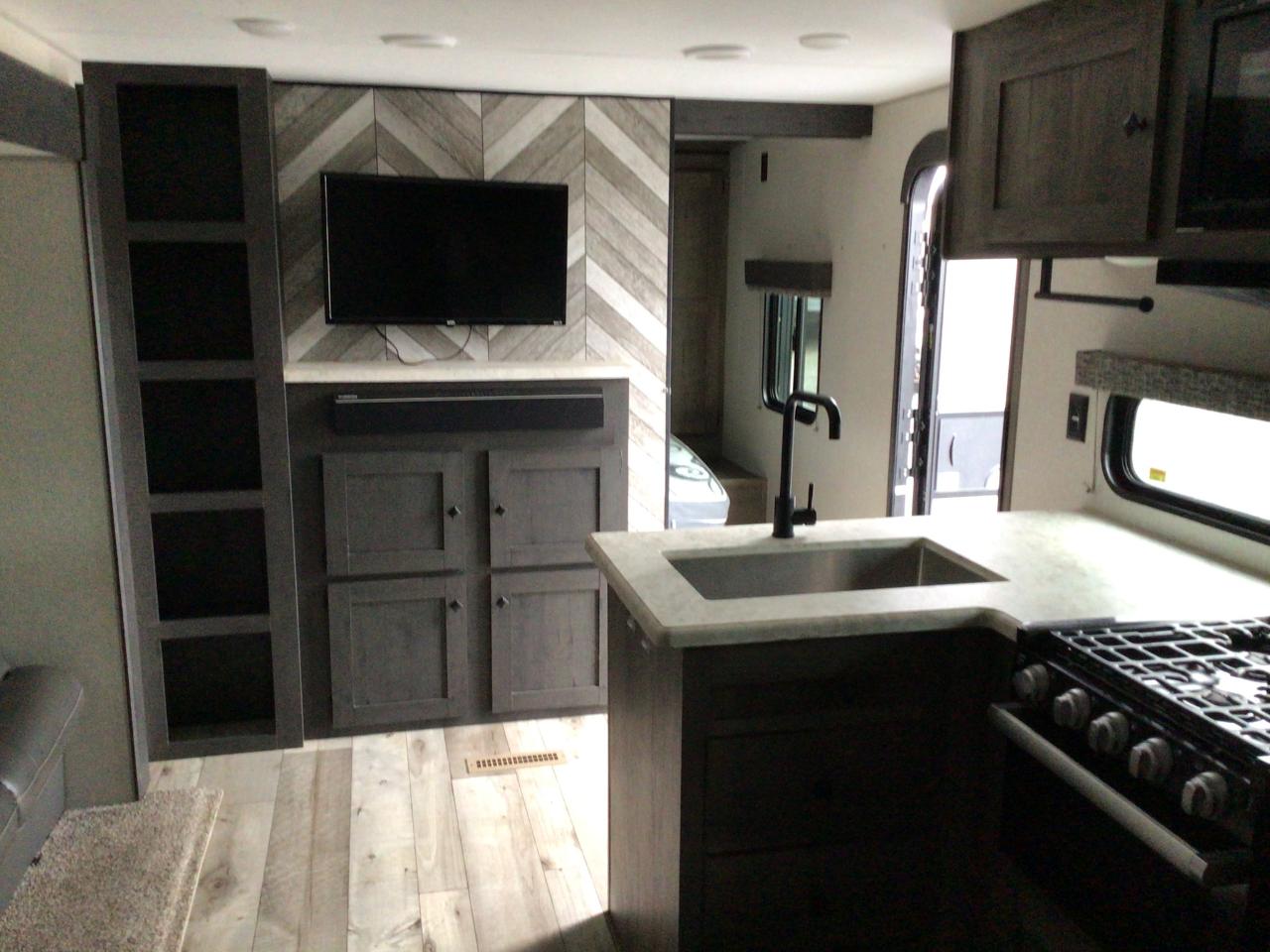 KZ Recreational Vehicles Sportsmen  2021