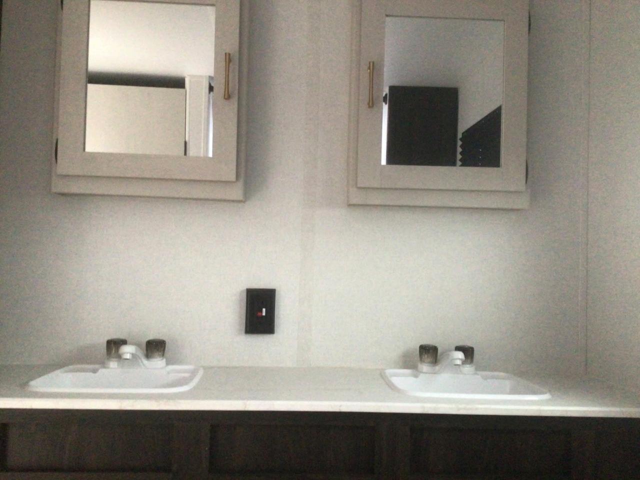 Crossroads Zinger  2026