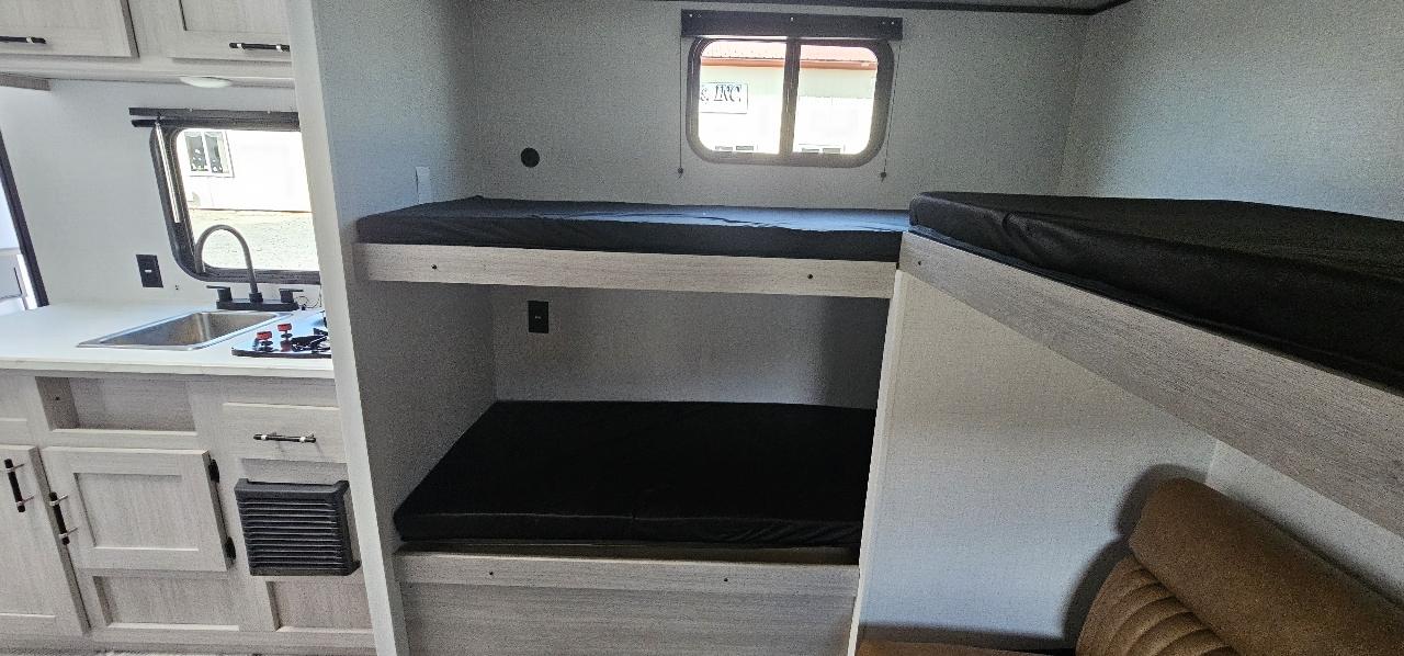 Crossroads Zinger  2026