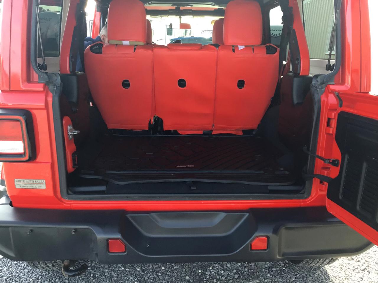 Jeep Wrangler Unlimited Sahara 2018