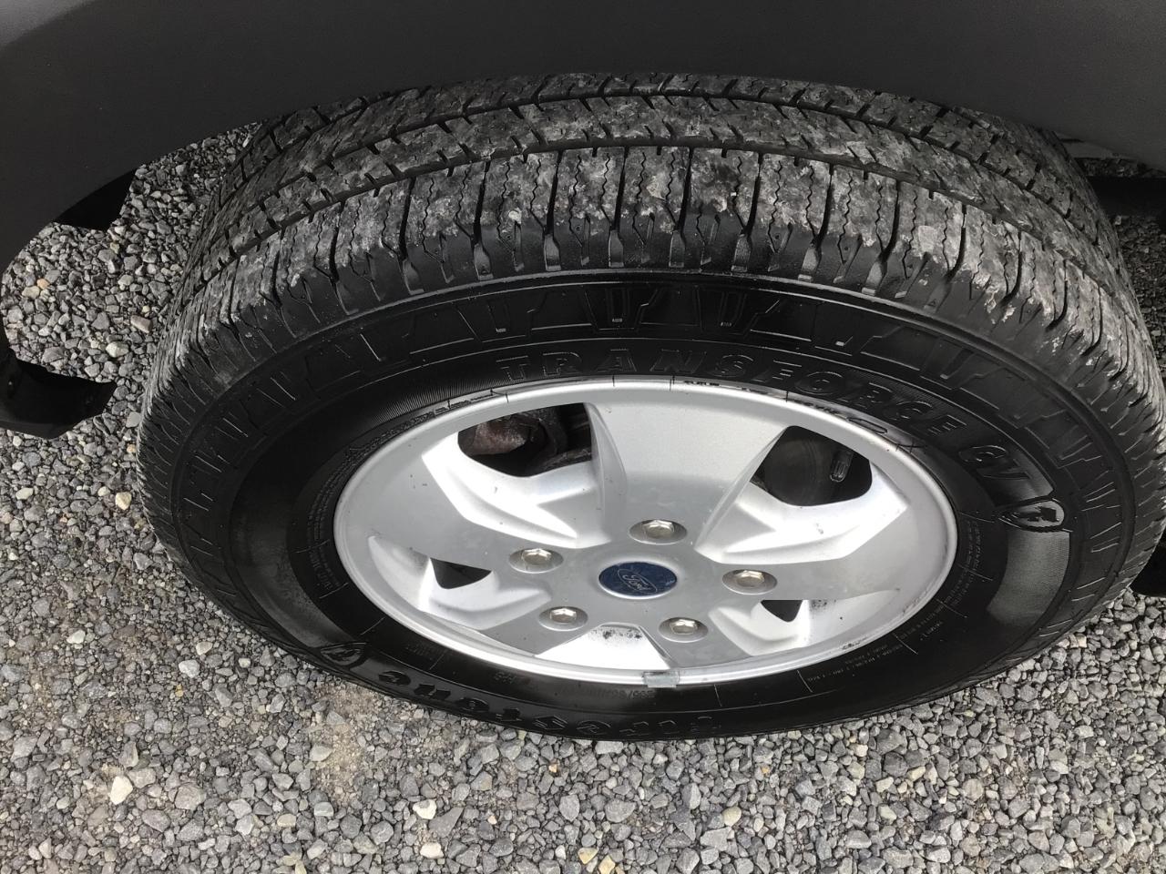 Ford Transit 250 Van Low Roof w/Sliding Pass. 130-in. WB 2019