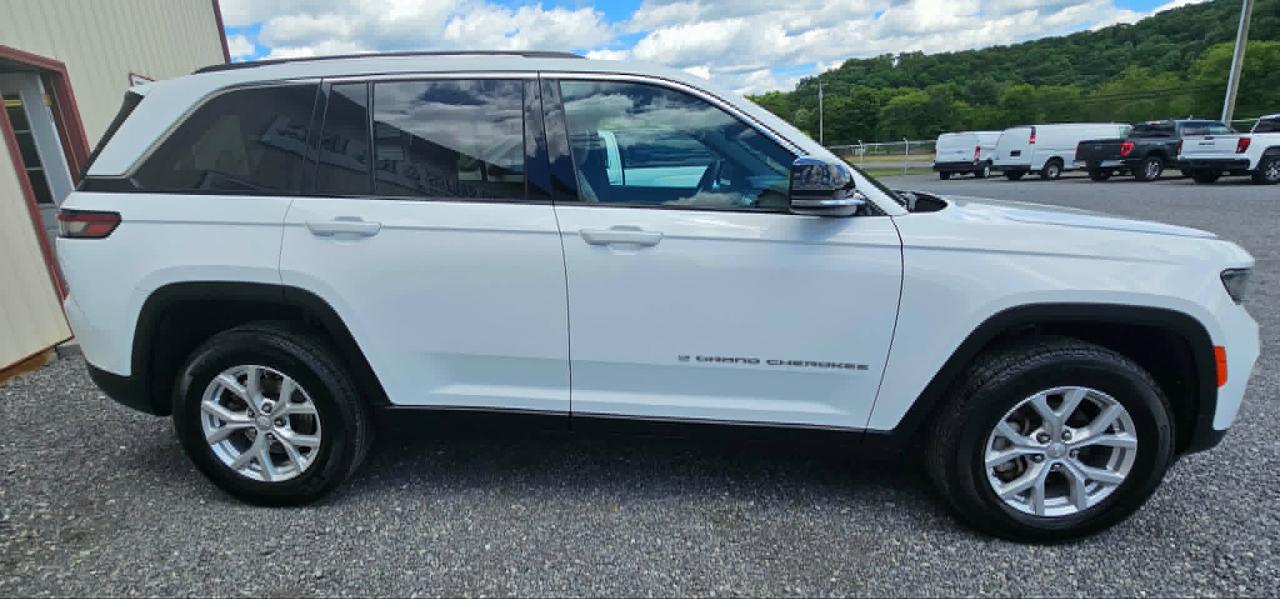Jeep Grand Cherokee Limited 4WD 2023