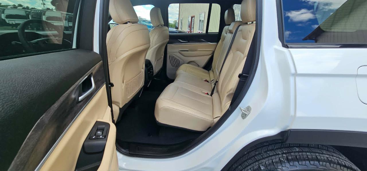 Jeep Grand Cherokee Limited 4WD 2023