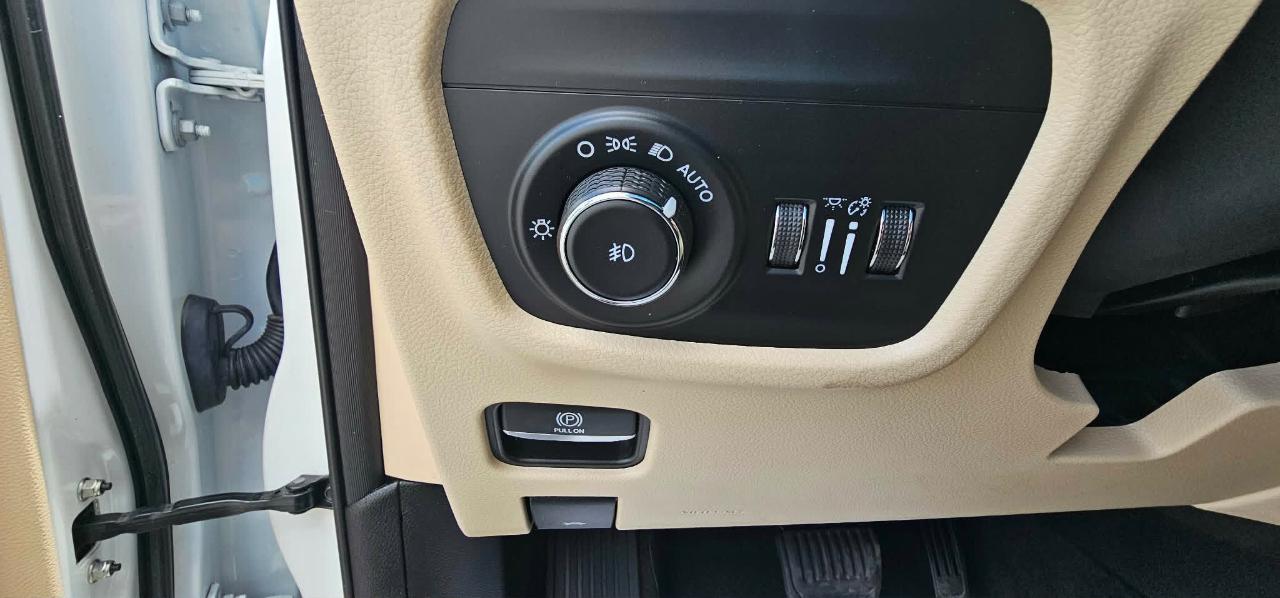 Jeep Grand Cherokee Limited 4WD 2023
