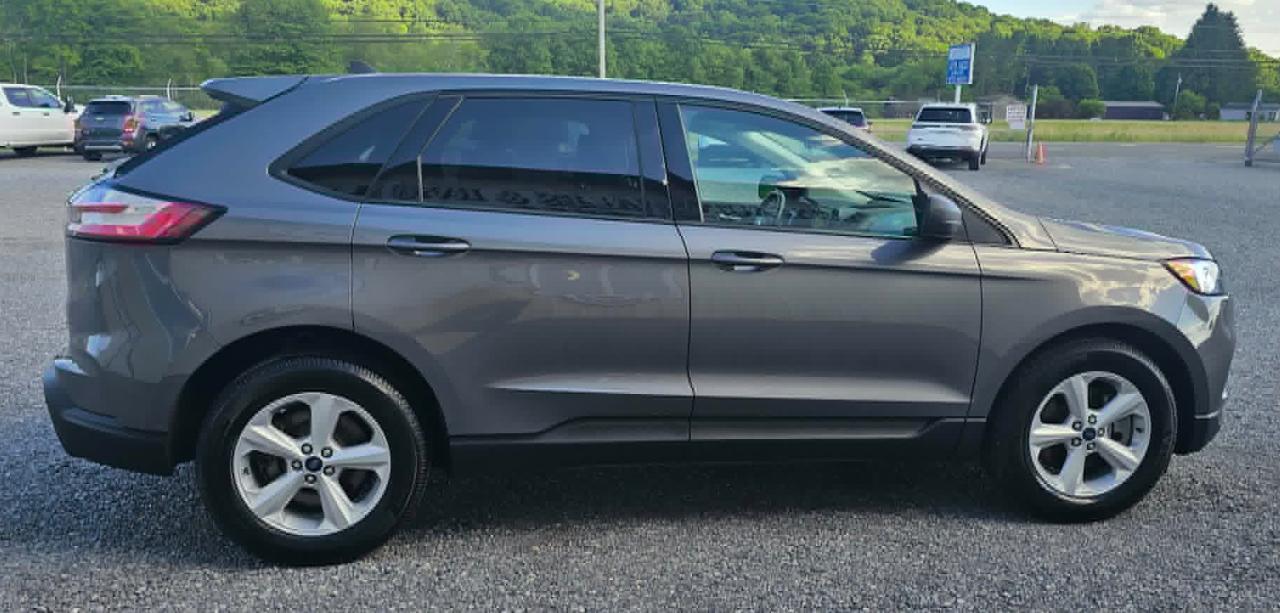 Ford Edge SE AWD 2021
