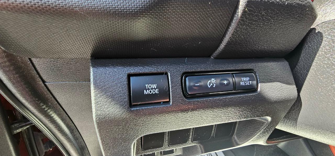 Nissan Frontier S Crew Cab 4WD 2023