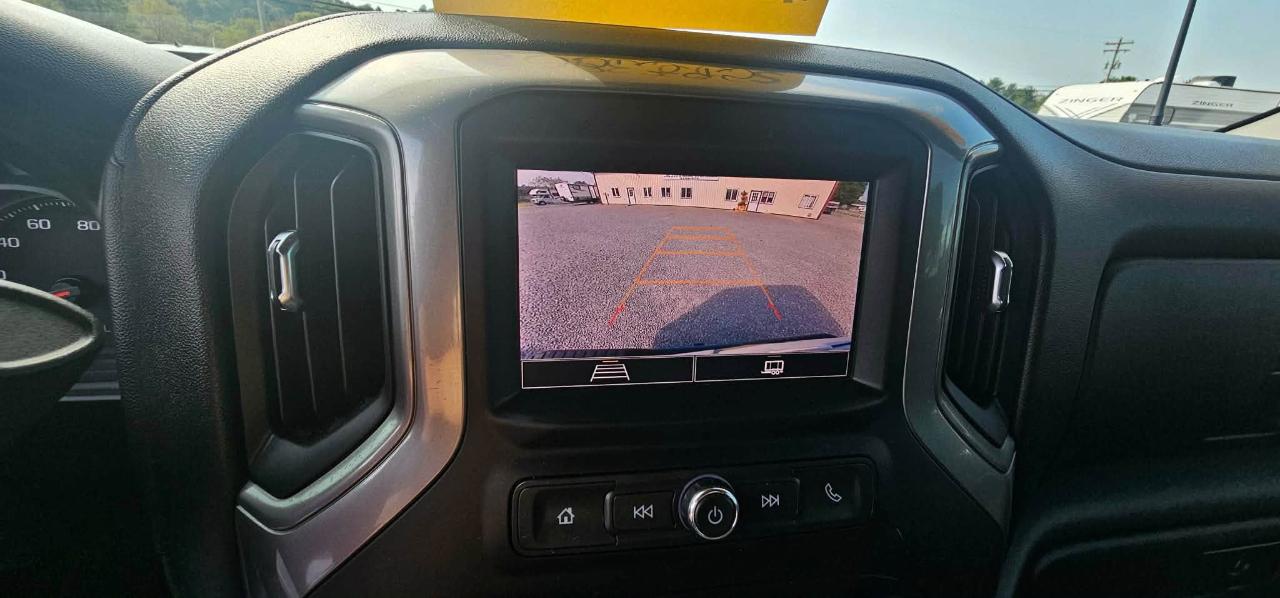Chevrolet Silverado 1500 Custom Double Cab 4WD 2023
