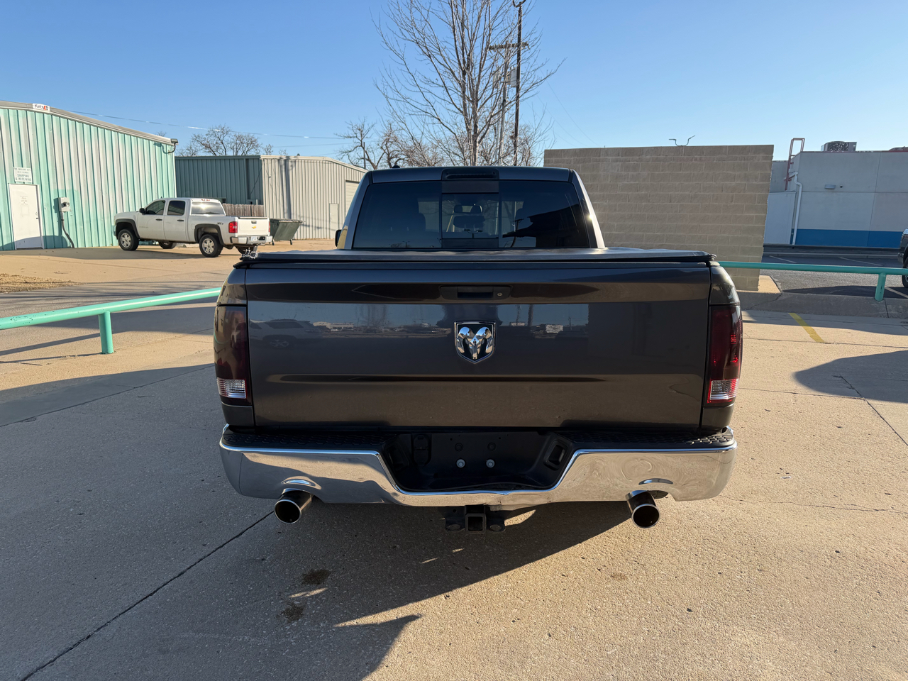 RAM 1500 Big Horn Quad Cab 2WD 2015
