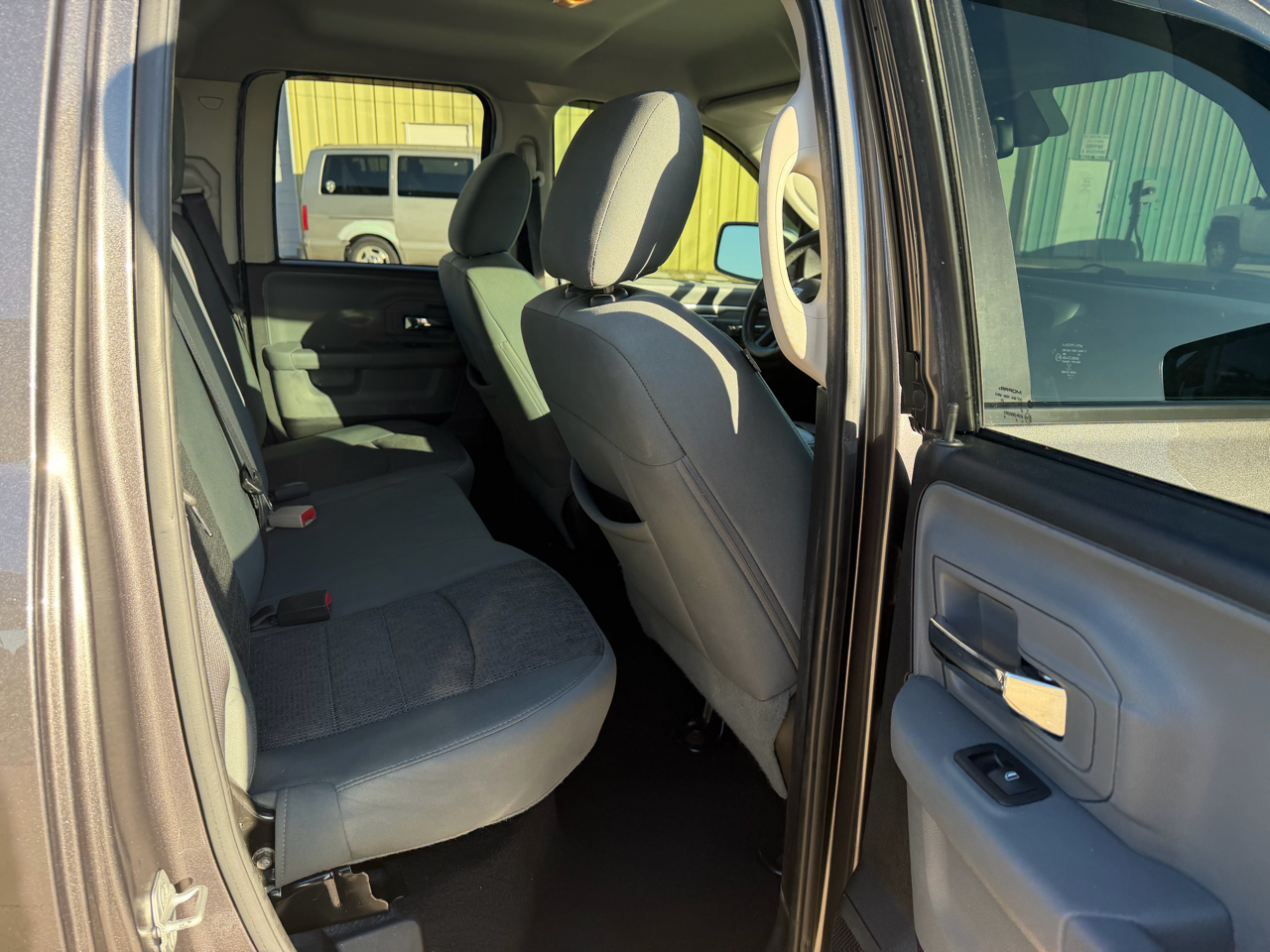 RAM 1500 Big Horn Quad Cab 2WD 2015