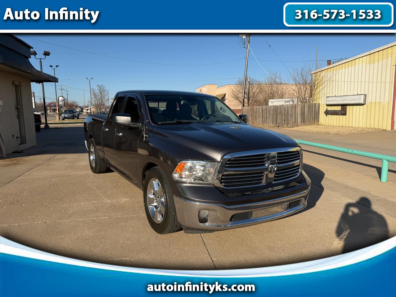 RAM 1500 Big Horn Quad Cab 2WD 2015