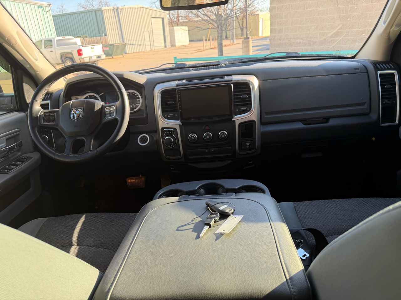 RAM 1500 Big Horn Quad Cab 2WD 2015