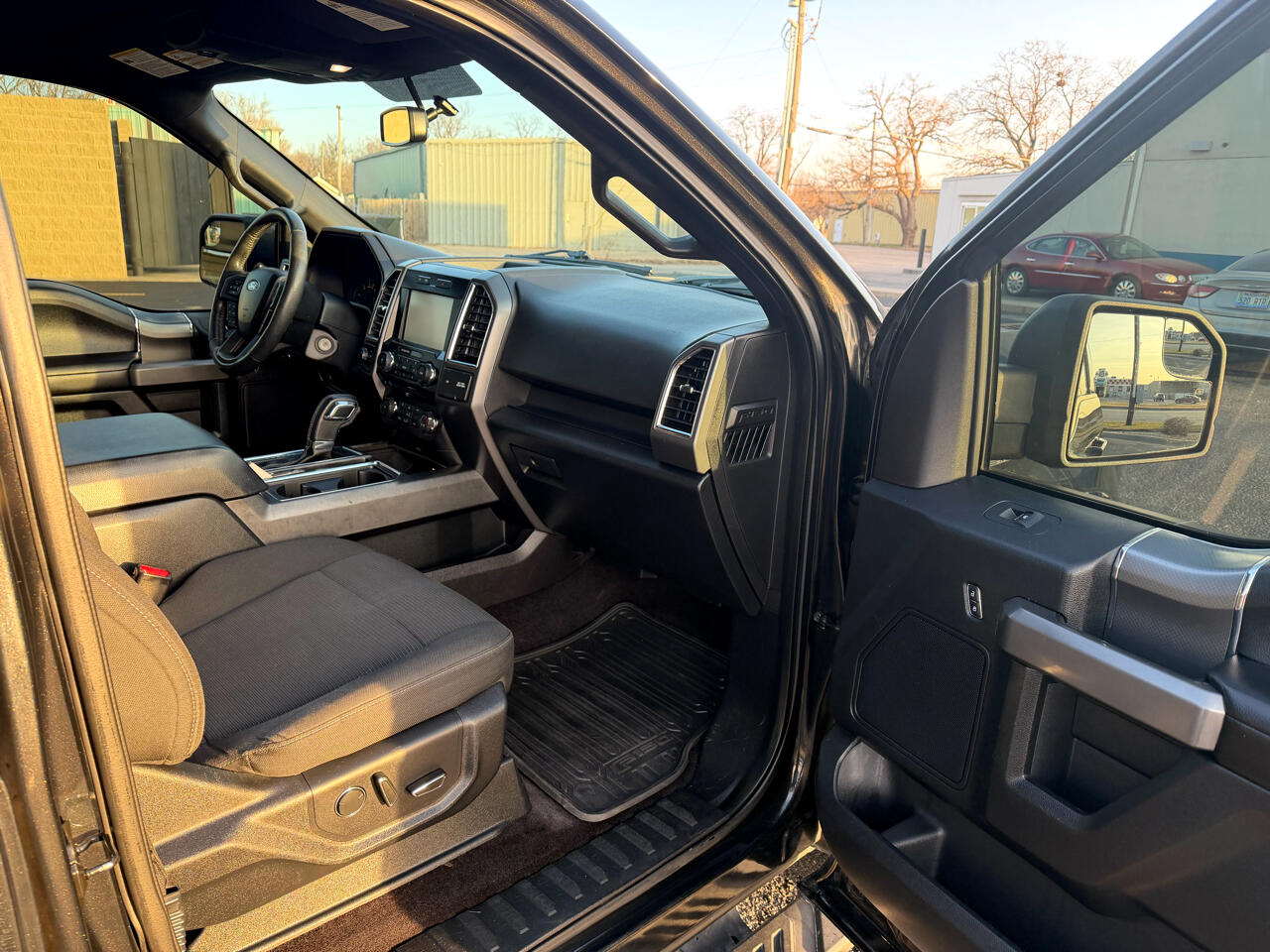 Ford F-150 FX4 SuperCrew 4x4 2015