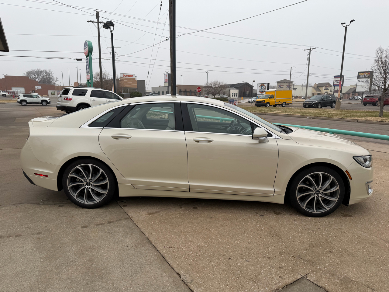 Lincoln MKZ Premier FWD 2018