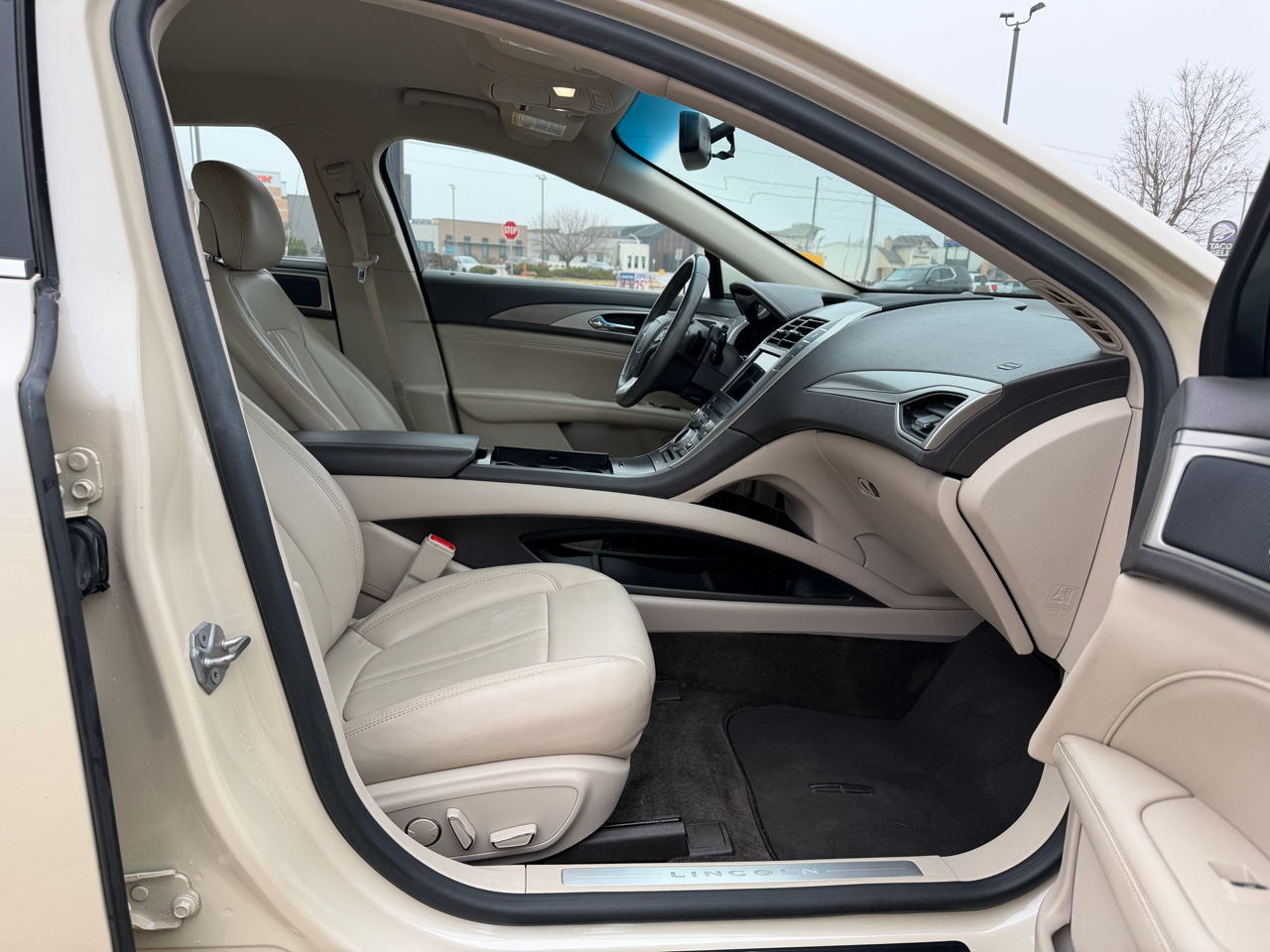 Lincoln MKZ Premier FWD 2018