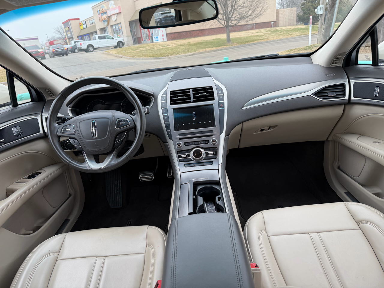 Lincoln MKZ Premier FWD 2018