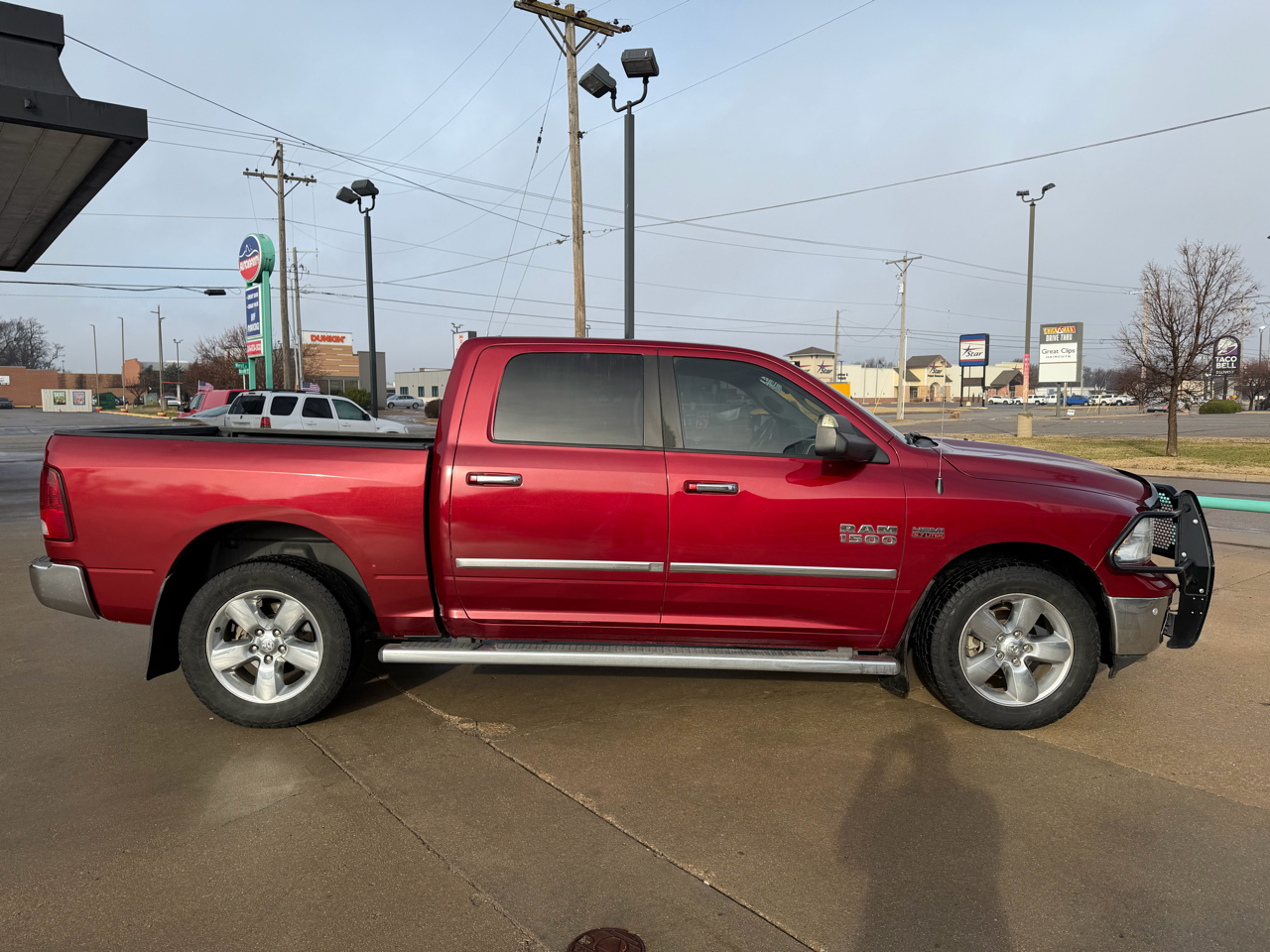 RAM 1500 Lone Star Crew Cab SB 4WD 2015